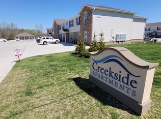 Creekside Apartments, Warrenton, MO 63383
