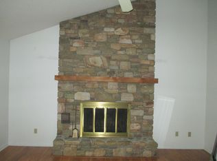 20 Ebernickel Ln, Weaverville, NC 28787