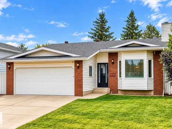 7307 152c Ave NW, Edmonton, AB T5C 3N3