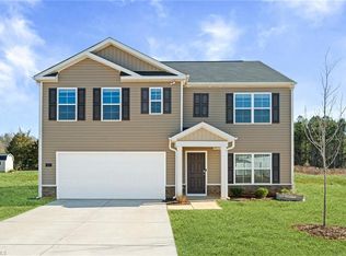 521 Towhee Trl, Lexington, NC 27295