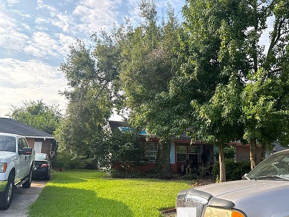 3rd image of 7326 Sterlingshire St