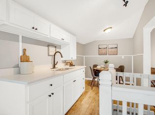 305 Kimberly Rd, Willernie, MN 55090