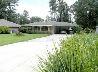 106 Robinhood Rd, Covington, LA 70433