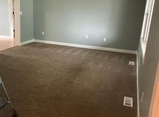 252 Bach Rd, Schererville, IN 46375