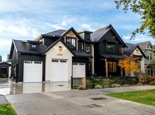 2833 204th St, Langley, BC V2Z 0B4