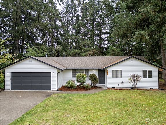 2nd image of 3515 Dartmouth Drive SE
