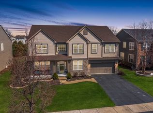 9648 Rainsford Dr, Huntley, IL 60142