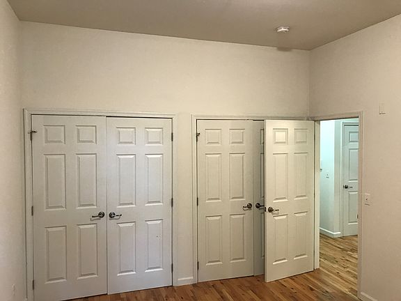 4th image of 622-624 E Jersey St #203