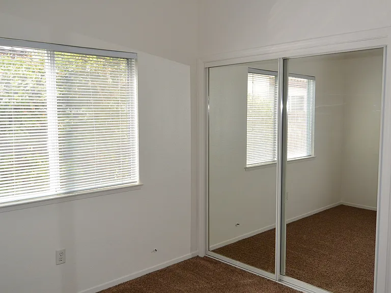 2826 S Tamarack Ct — Photo 7