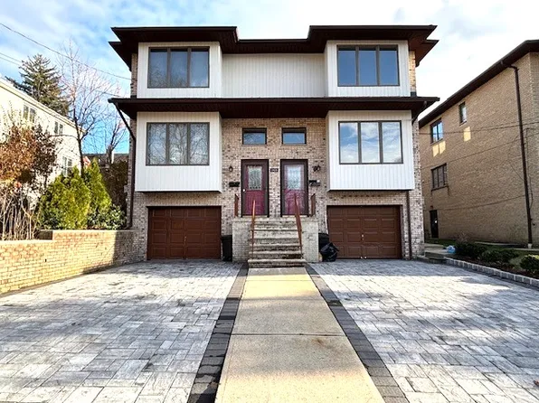 2420 Rossett Street image 1 of 14