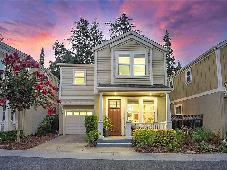 108 Creekside Village Dr — Photo 1