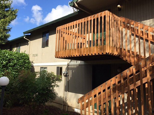 1st image of 7306 NE 16th Ave APT 4