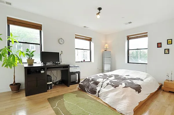 Sold by Corcoran | media 4