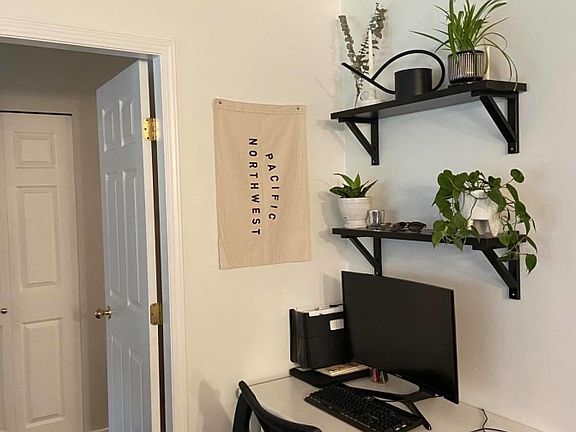 3rd image of 5518 14th Ave #202