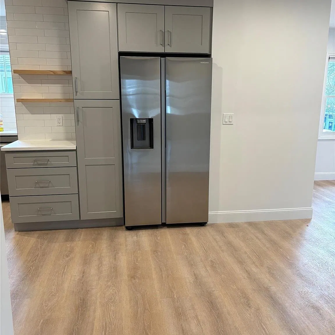 3 bed, 2.0 bath, 1200 sqft, $4,750 — Photo 4