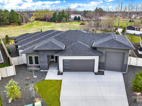 3527 W Cardon St, Eagle, ID 83616