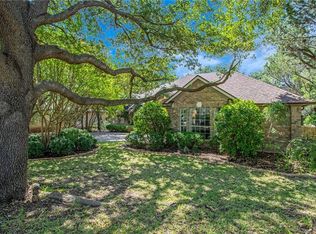 125 Copperleaf Rd, Lakeway, TX 78734
