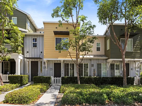 37 Quartz Ln, Mission Viejo, CA 92694