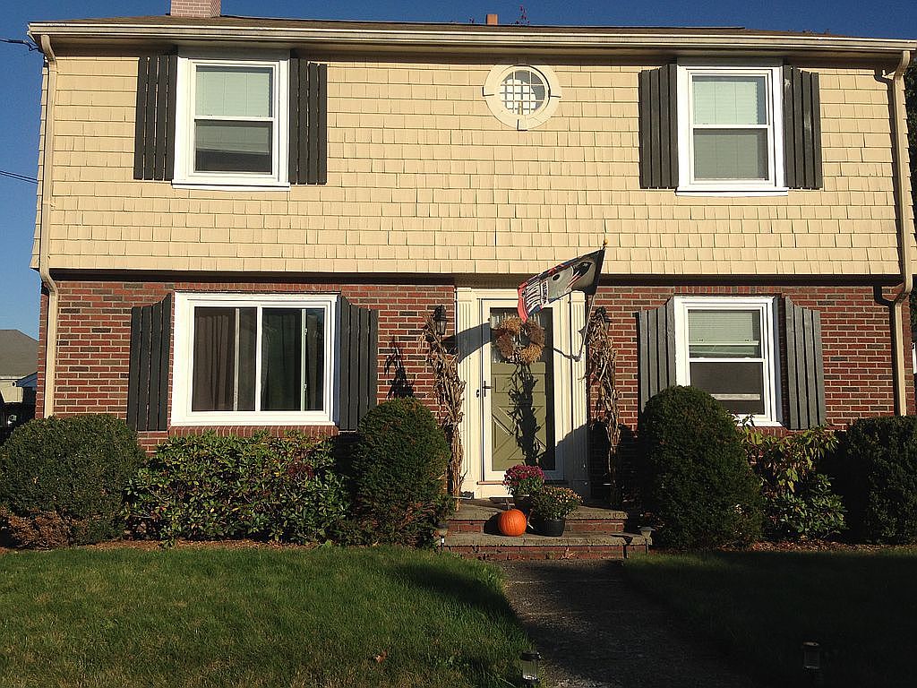 44 Slater Park Ave, Pawtucket, RI 02861 Zillow