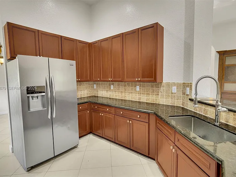 18861 SW 77th Ct — Photo 14