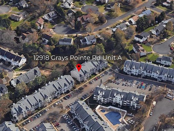 2nd image of 12918 Grays Pointe Rd