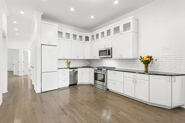 Rented by Stribling | media 16