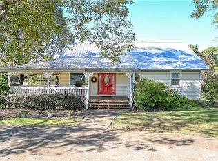 6726 Cowan Mill Rd, Winston, GA 30187