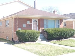 307 Roberts Rd, Inverness, IL 60010