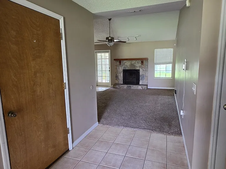 127 Summerfield Dr — Photo 13