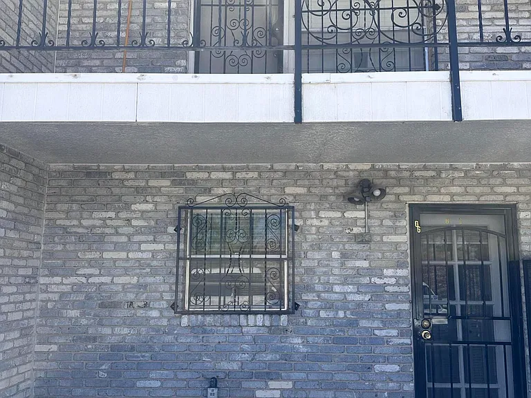 6700 Escondido Dr #G6 — Photo 17