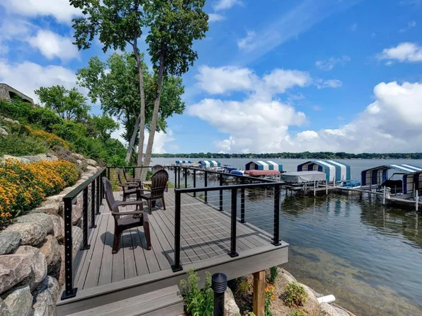 4387 Wilshire Blvd, Mound, MN