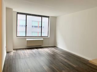520 W 43rd St APT 3K, New York, NY 10036