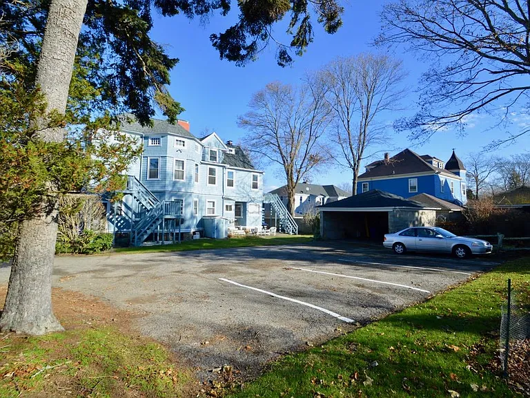 41 Cranston Ave #4 — Photo 11