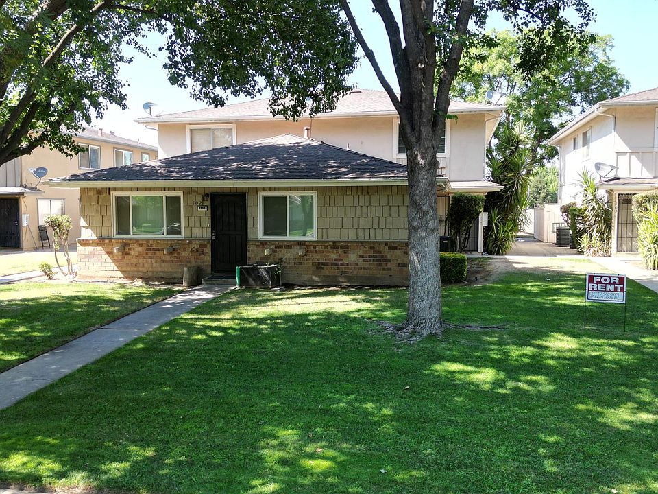 1st image of 4986 N Holt Ave