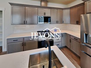 413 S 97th Ave #1, Yakima, WA 98908