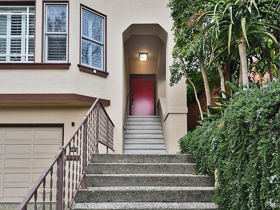5th image of 256 Dorantes Ave