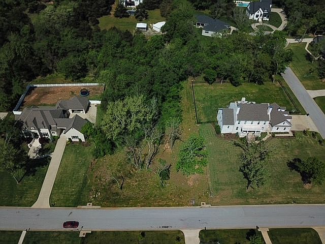 1st image of 2841 N Lubbock Ln
