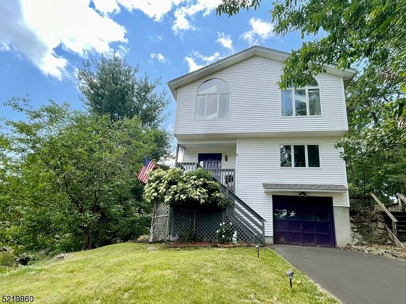 6 Wildwood Shores Dr, Hopatcong, NJ 07843 Zillow