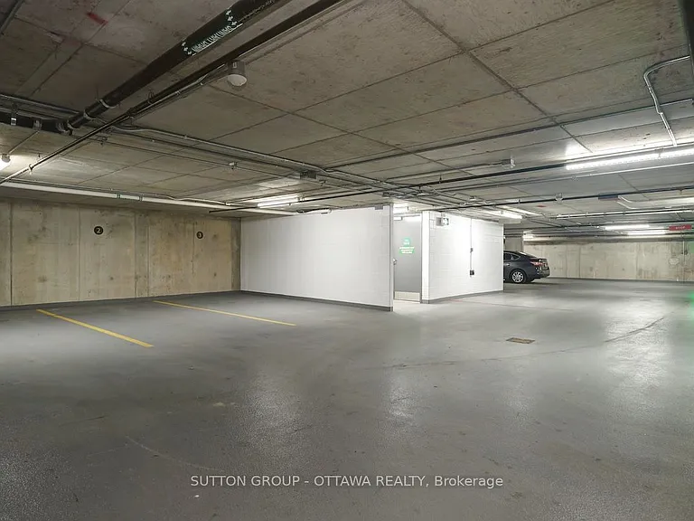 399 Winston Ave #401 — Photo 32
