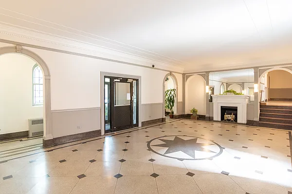 Rented by Douglas Elliman | media 21