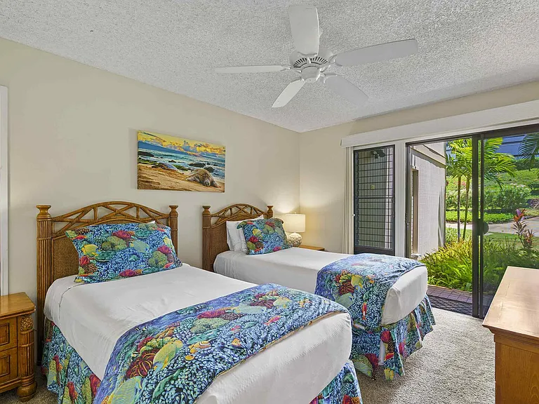Wailea Ekolu Pl — Photo 31