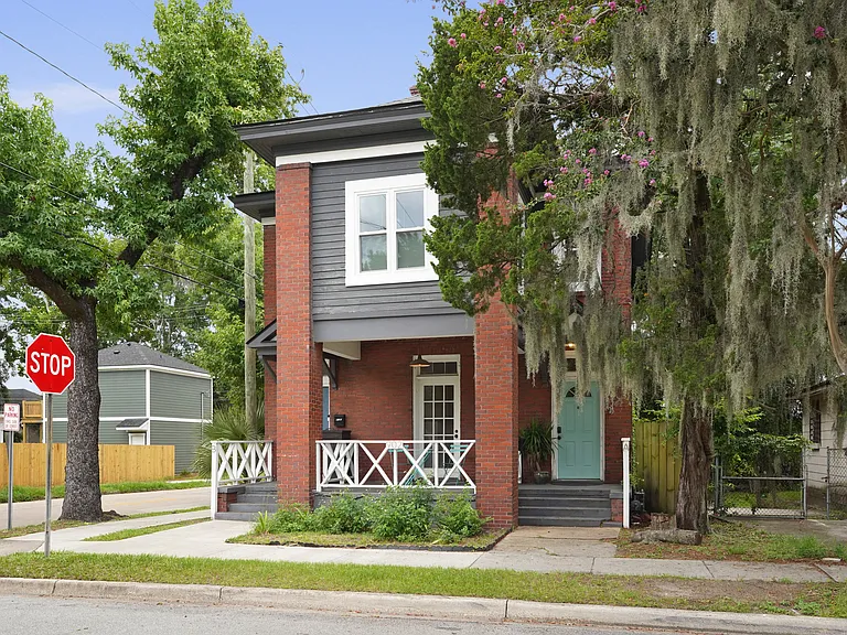 902 E Bolton St #A — Photo 58