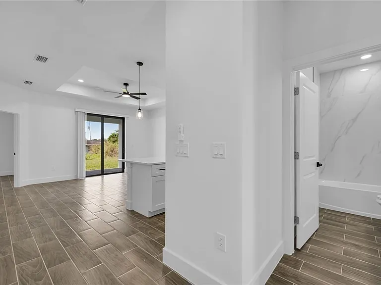 330 Gordon Ave S — Photo 13