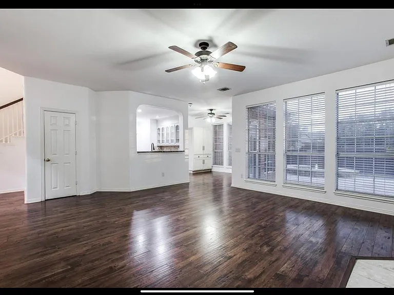 8513 Moraine Dr — Photo 23