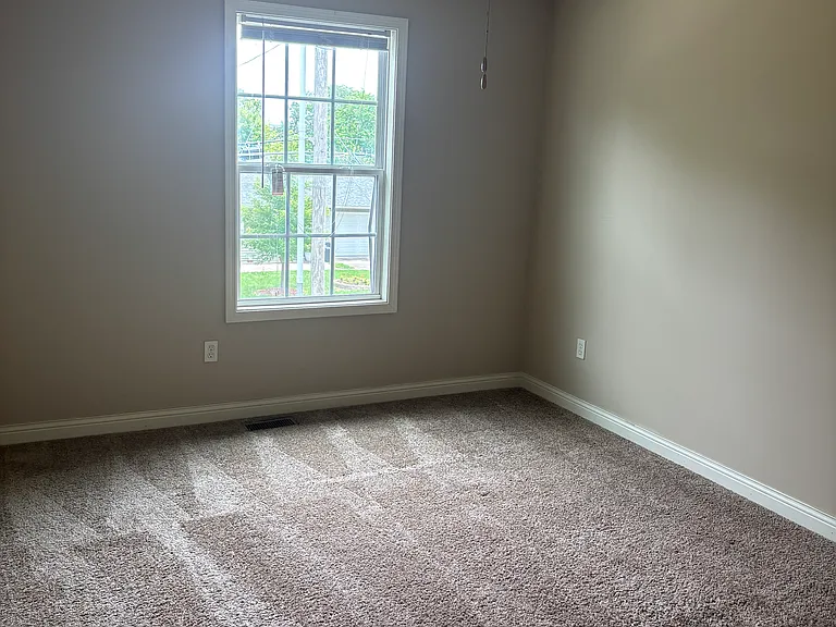 711 N Ann St #103 — Photo 8