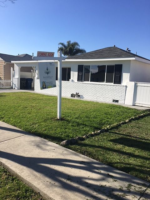 1st image of 5117 W 134th St