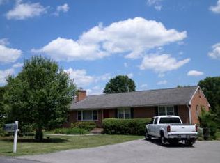 3018 Orander Dr, Roanoke, VA 24018