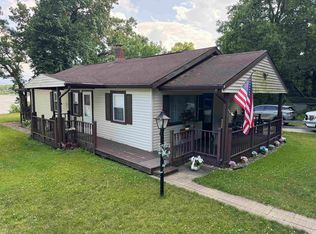 26096 Lakewood Dr, South Bend, IN 46628