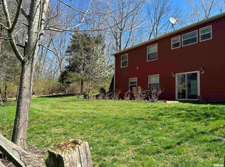 401 39th Ave N, Clinton, IA 52732