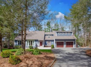 4 Pocohontas Way, Mattapoisett, MA 02739